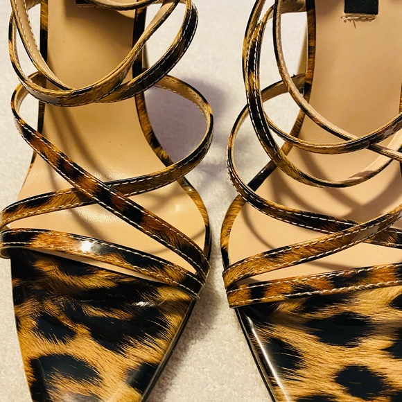 Brand New Stylish Heels By ONLY MAKEN - Heel Height Is 4.5 Inches - Box 47 - Picture 4 of 8